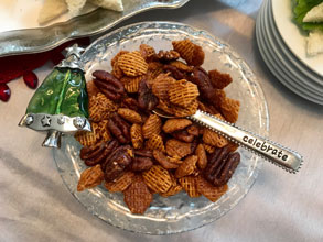 holiday praline crunch